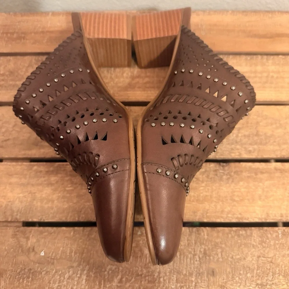 Brighton Manet Leather Shoes Mules Laser Cut Studded Brown Sienna ‎ Size 11 Boho